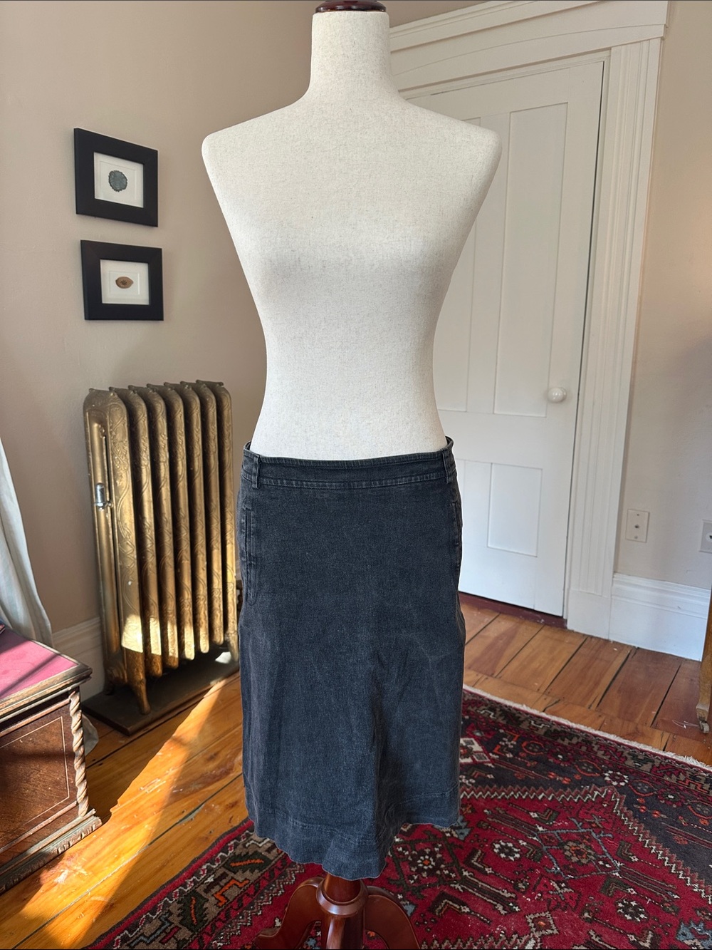 Vintage French Connection Y2K Charcoal Pencil Skirt
